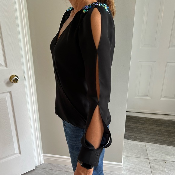 Guess Blouse with rhinestones - Picture 5 of 7